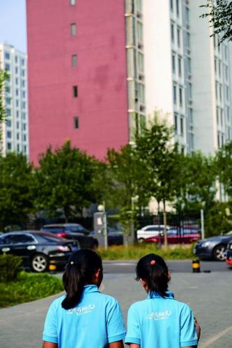 �Ƽ�����Ŀ�ڵľ����Ƽ�����Ŀ�����Ǳ�����һ�����ü��彨���õؽ�������ס���Ե���Ŀ��Ҳ�Ǳ������׸�ǩԼ��פ�ļ��彨���õؽ�������ס����Ŀ������9��11�գ�2176������ס������פ870���ס���Ӱ ���й������ܿ������� ������