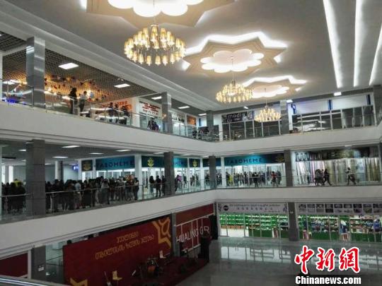 �й���ҵ�ڸ�³����Ͷ�ʽ���Ĵ�����ó�㳡��Ӫҵ