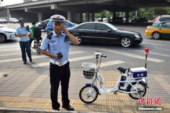 �����¹������·���֣�������������סլͬ������