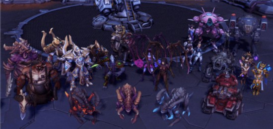 庆祝星际20周年 龙骑士菲尼克斯现已加入《风暴英雄》