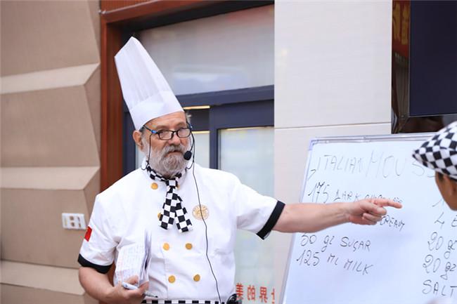 【名师进校园】来安徽新东方与意大利名厨开启一段欧洲美食学习之旅!