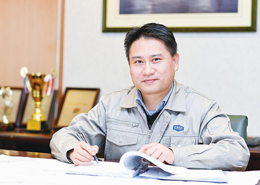 他参与研制出中国最大LNG船 建造难度堪比航母