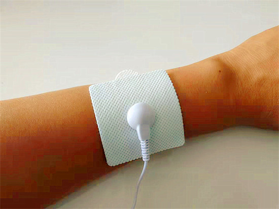 ���ϸ�׵��Ħ�ǳ���г�,�������������䡰����������