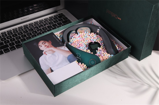 ���ϸ�׵��Ħ�ǳ���г�,�������������䡰����������